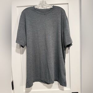 Travis Mathew Men's Gray performance T-Shirt, Size XXL